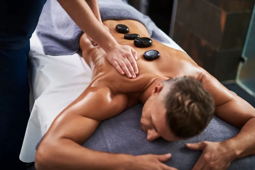 Hot Stone + Thai Aroma Massage